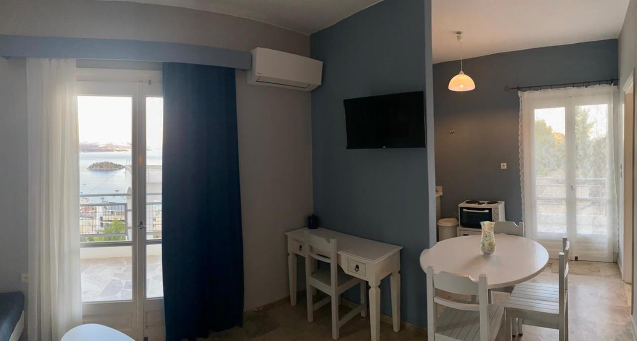 Daphne Bungalows Toló Kültér fotó