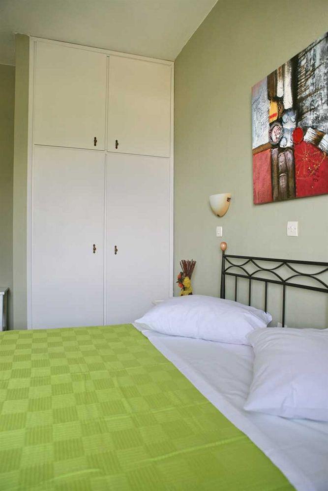 Daphne Bungalows Toló Kültér fotó